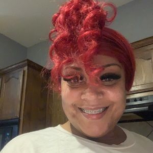 Meet your Posher, Veronica